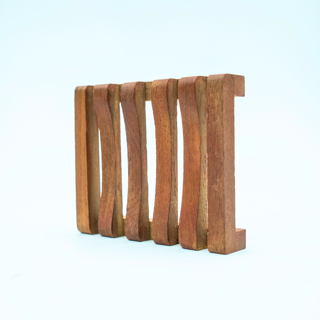 EcoFreaky Self-Draining Wooden Soap Dish – Sustainable, Minimalist, and Luxurious Bathroom Essential - EcoFreaky