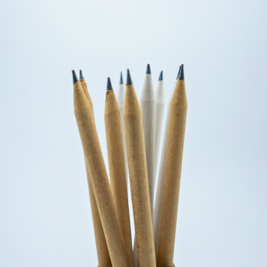 EcoFreaky Recycled Paper Pencils – Kraft Brown & Classic White