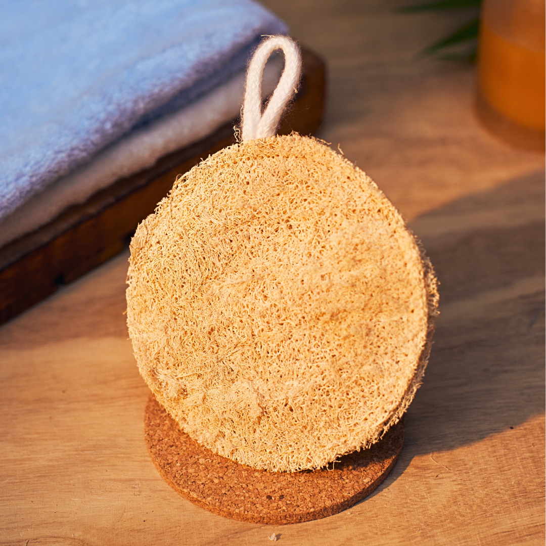 EcoFreaky Natural Loofah Scrubber – 100% Plant-Based Body Exfoliator | Biodegradable Bath Sponge (Heart, Round, Oval, Square, Rectangle)